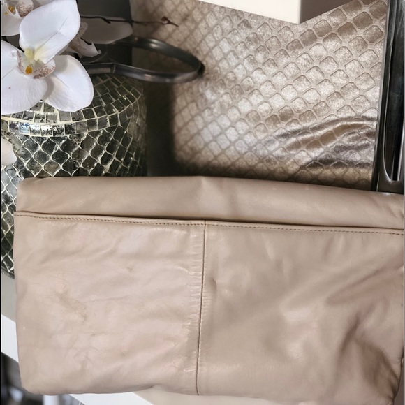 🔥FREE WITH PURCHASE OVER $20! Vintage Purse🔥 - Picture 2 of 4